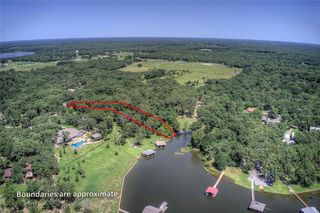 221 County Road 1946, Emory, TX 75440