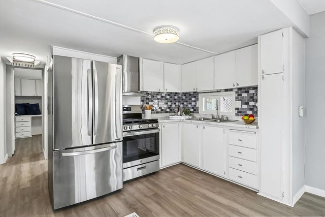 351 E BRADLEY SPACE 98 98, El Cajon, CA 92021