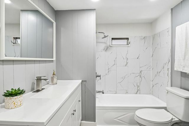351 E BRADLEY SPACE 98 98, El Cajon, CA 92021
