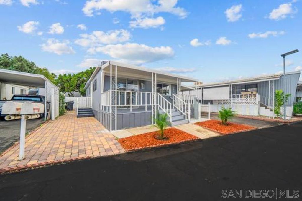 351 E BRADLEY SPACE 98 98, El Cajon, CA 92021