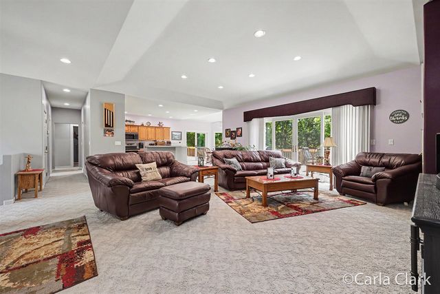 9899 Twelve Point Drive, Rockford, MI 49341