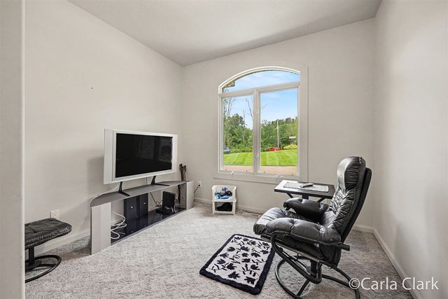 9899 Twelve Point Drive, Rockford, MI 49341