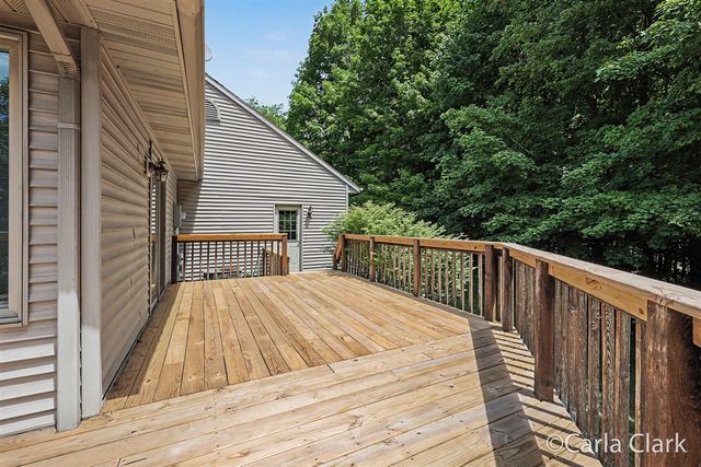 9899 Twelve Point Drive, Rockford, MI 49341