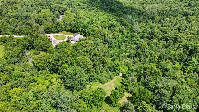 9899 Twelve Point Drive, Rockford, MI 49341