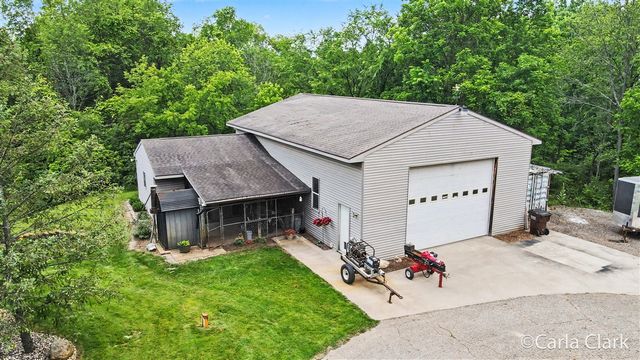 9899 Twelve Point Drive, Rockford, MI 49341