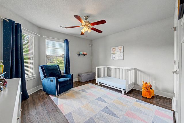 1201 Spring Hollow Road, Bentonville, AR 72713