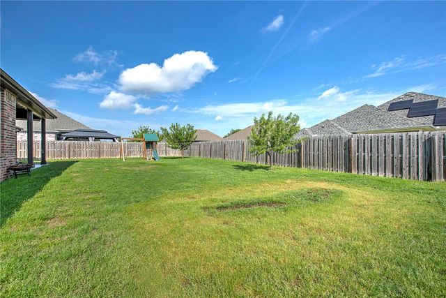 1201 Spring Hollow Road, Bentonville, AR 72713
