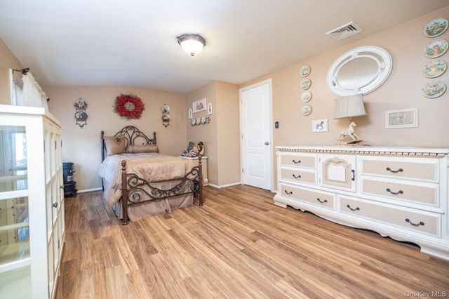 3628 Princeton Drive N, Wantagh, NY 11793