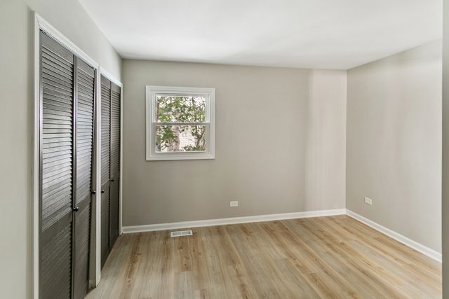 4126 Wildwood Drive, Crystal Lake, IL 60014