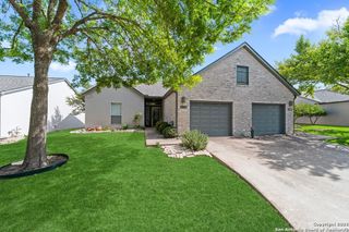 1008 Edinburgh, Kerrville, TX 78028