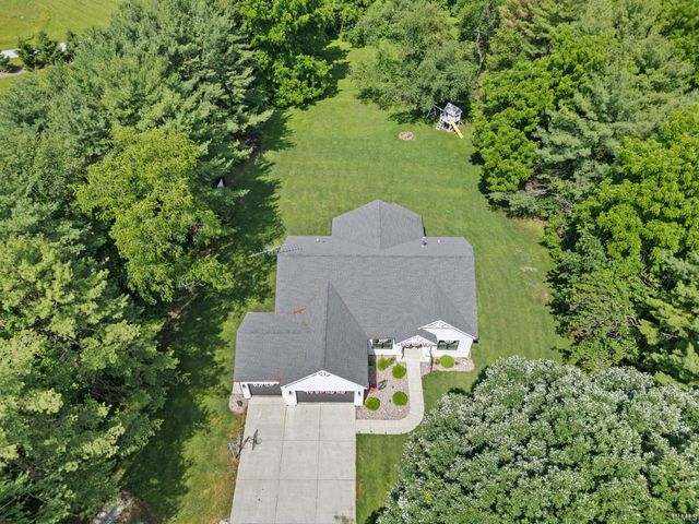 5500 N 225 West, West Lafayette, IN 47906