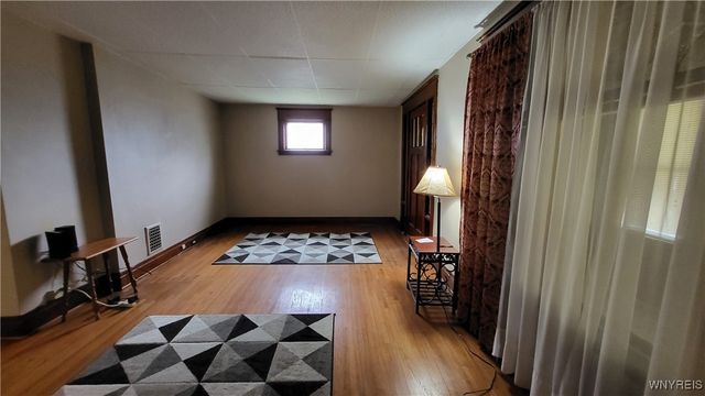 55 Princeton Place, Buffalo, NY 14210