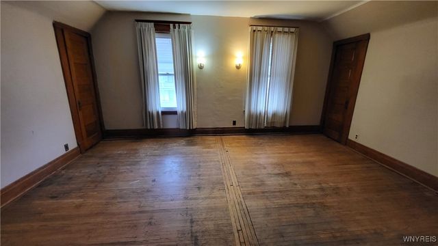 55 Princeton Place, Buffalo, NY 14210