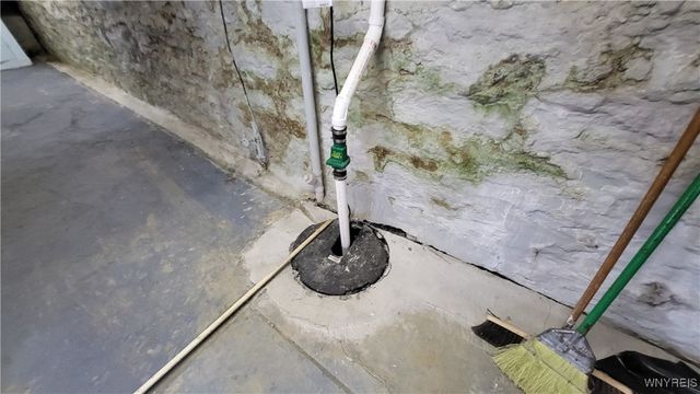 55 Princeton Place, Buffalo, NY 14210