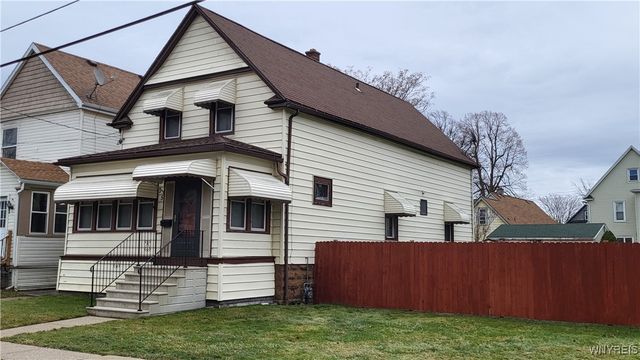 55 Princeton Place, Buffalo, NY 14210