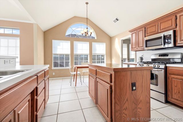 11527 S 105th Avenue, Bixby, OK 74008