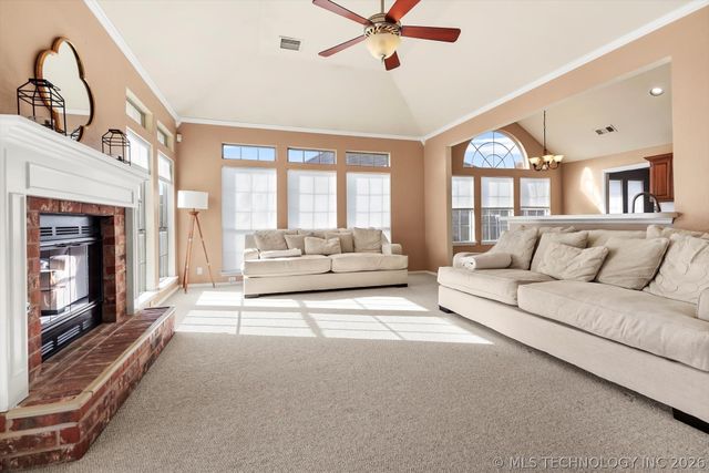 11527 S 105th Avenue, Bixby, OK 74008