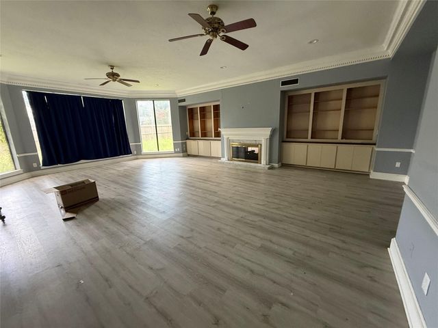 8007 Northbridge Circle, Spring, TX 77379