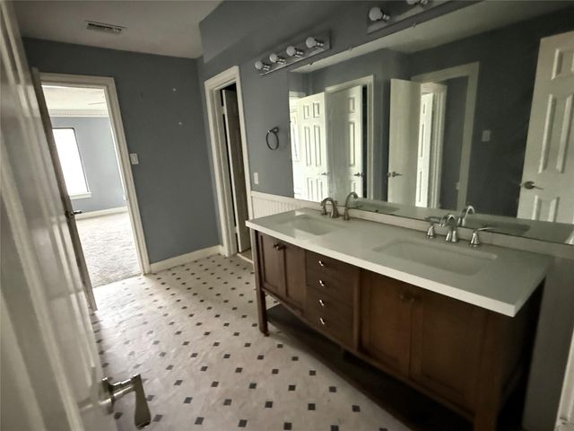 8007 Northbridge Circle, Spring, TX 77379