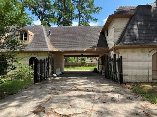 8007 Northbridge Circle, Spring, TX 77379