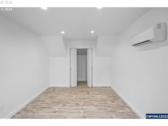 1117 6TH St, Salem, OR 97304