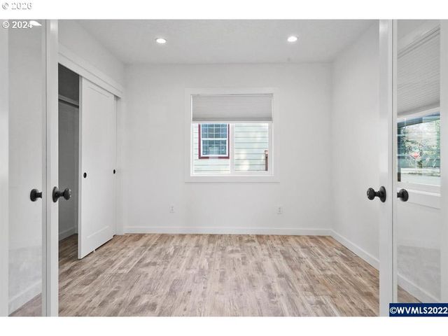 1117 6TH St, Salem, OR 97304