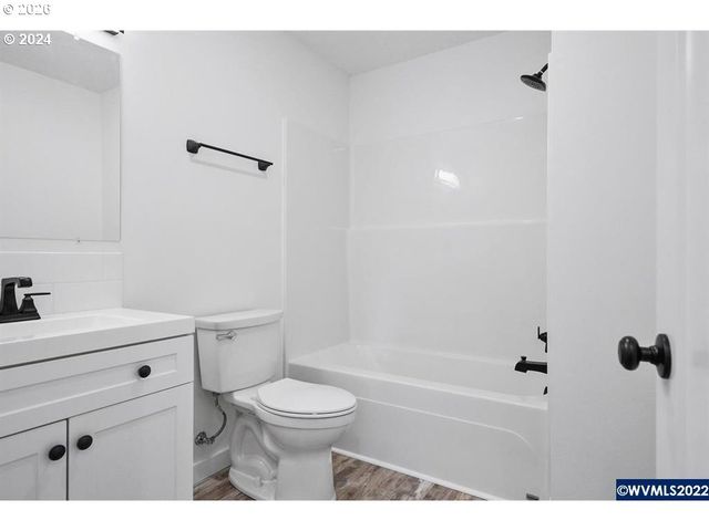 1117 6TH St, Salem, OR 97304