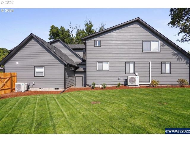 1117 6TH St, Salem, OR 97304
