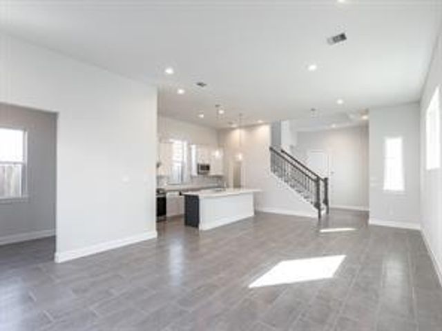 2718 Grand Fountains Drive H, Houston, TX 77054