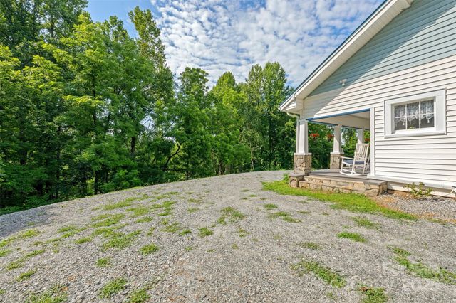 1231 Caldwell Place NW, Lenoir, NC 28645