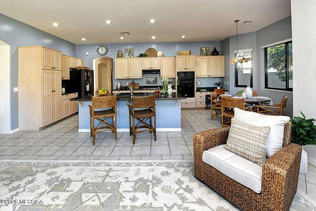 108 Silverstone Place, Tucson, AZ 85737