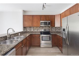 9079 E Panorama Cir 413, Englewood, CO 80112