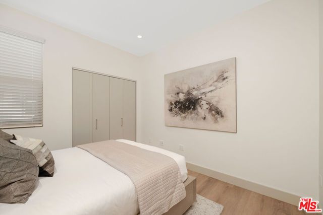 130 S Sepulveda Boulevard 411, Los Angeles, CA 90049