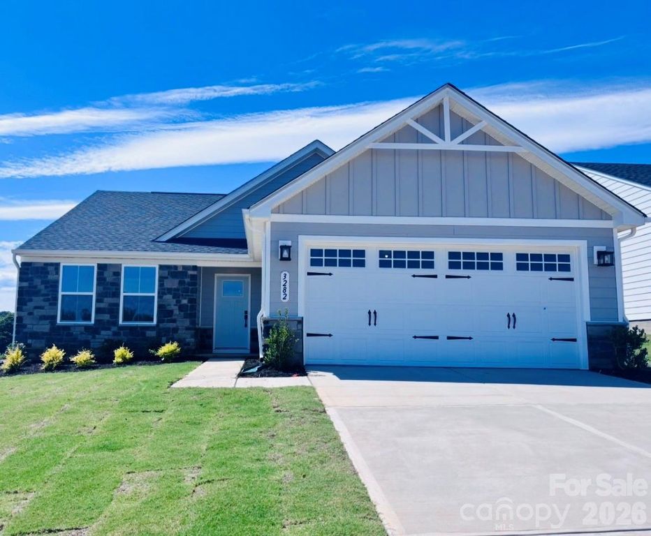 3282 Eller Drive Extension, Hickory, NC 28602