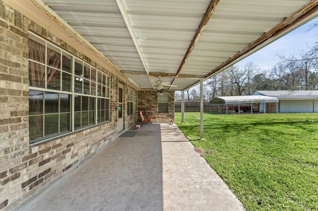 7307 Nickaburr Creek Drive, Magnolia, TX 77354