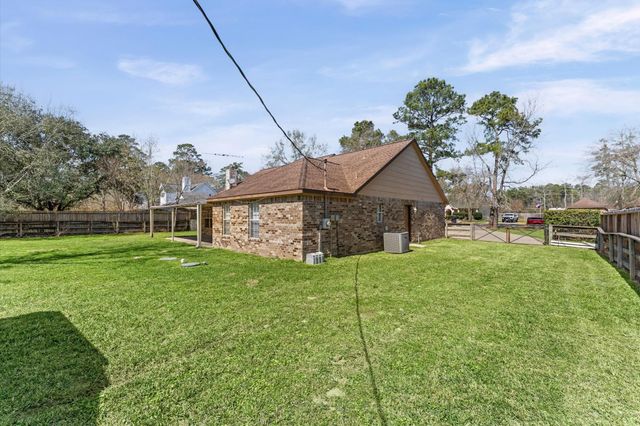 7307 Nickaburr Creek Drive, Magnolia, TX 77354