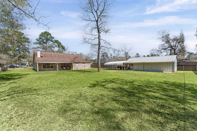 7307 Nickaburr Creek Drive, Magnolia, TX 77354