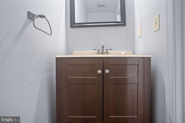 221 VERCELLI DR, Bear, DE 19701