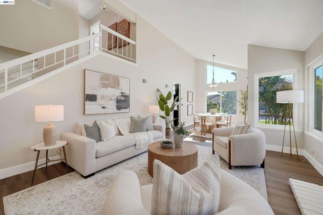 32808 Oakdale Ct, Union City, CA 94587