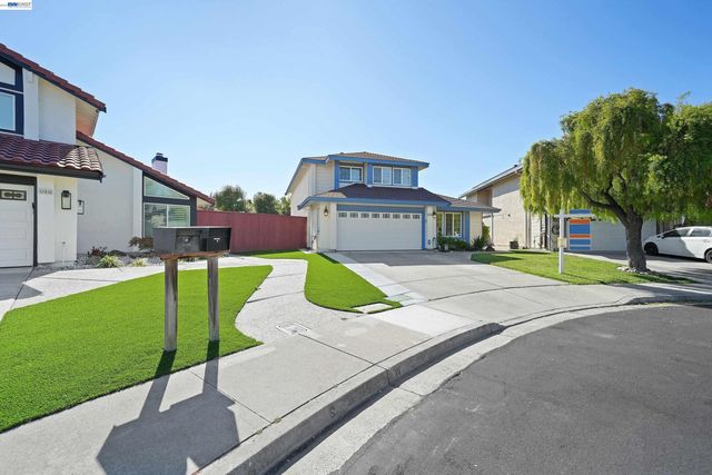 32808 Oakdale Ct, Union City, CA 94587