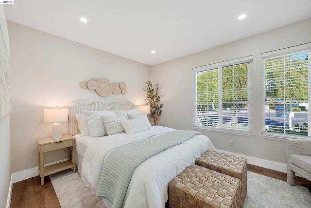 32808 Oakdale Ct, Union City, CA 94587