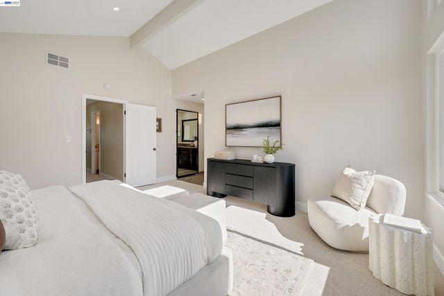 32808 Oakdale Ct, Union City, CA 94587