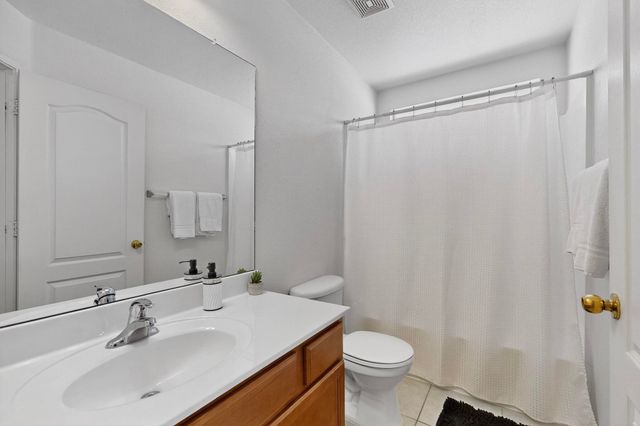 409 PLAYFUL MEADOWS Drive NE, Rio Rancho, NM 87144