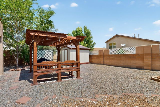 409 PLAYFUL MEADOWS Drive NE, Rio Rancho, NM 87144