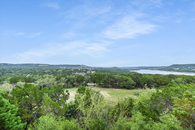 17800 Edgewood WAY 301, Jonestown, TX 78645
