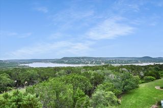 17800 Edgewood WAY 301, Jonestown, TX 78645