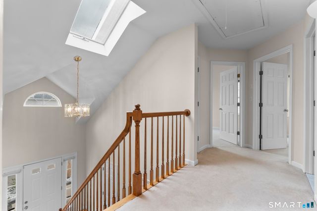 168 Colonial Road apt 6, Stamford, CT 06906