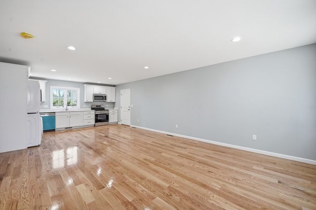 114 Otis St. C, Westfield, MA 01085