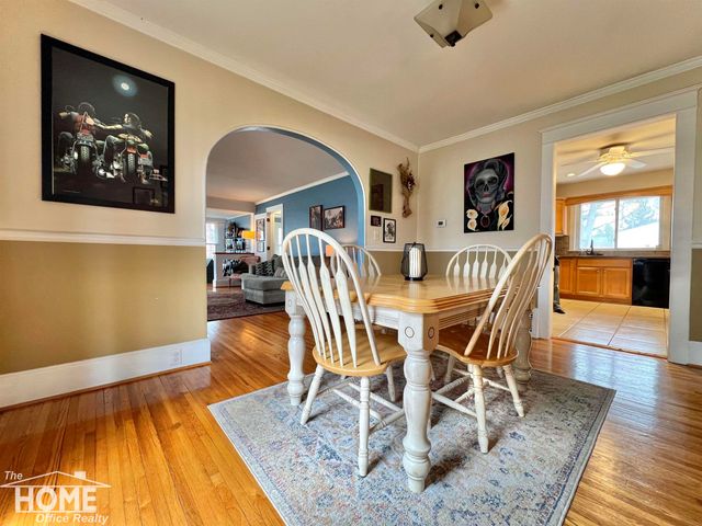 707 W King Street, Owosso, MI 48867