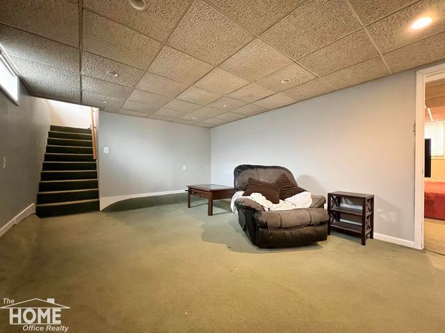 707 W King Street, Owosso, MI 48867